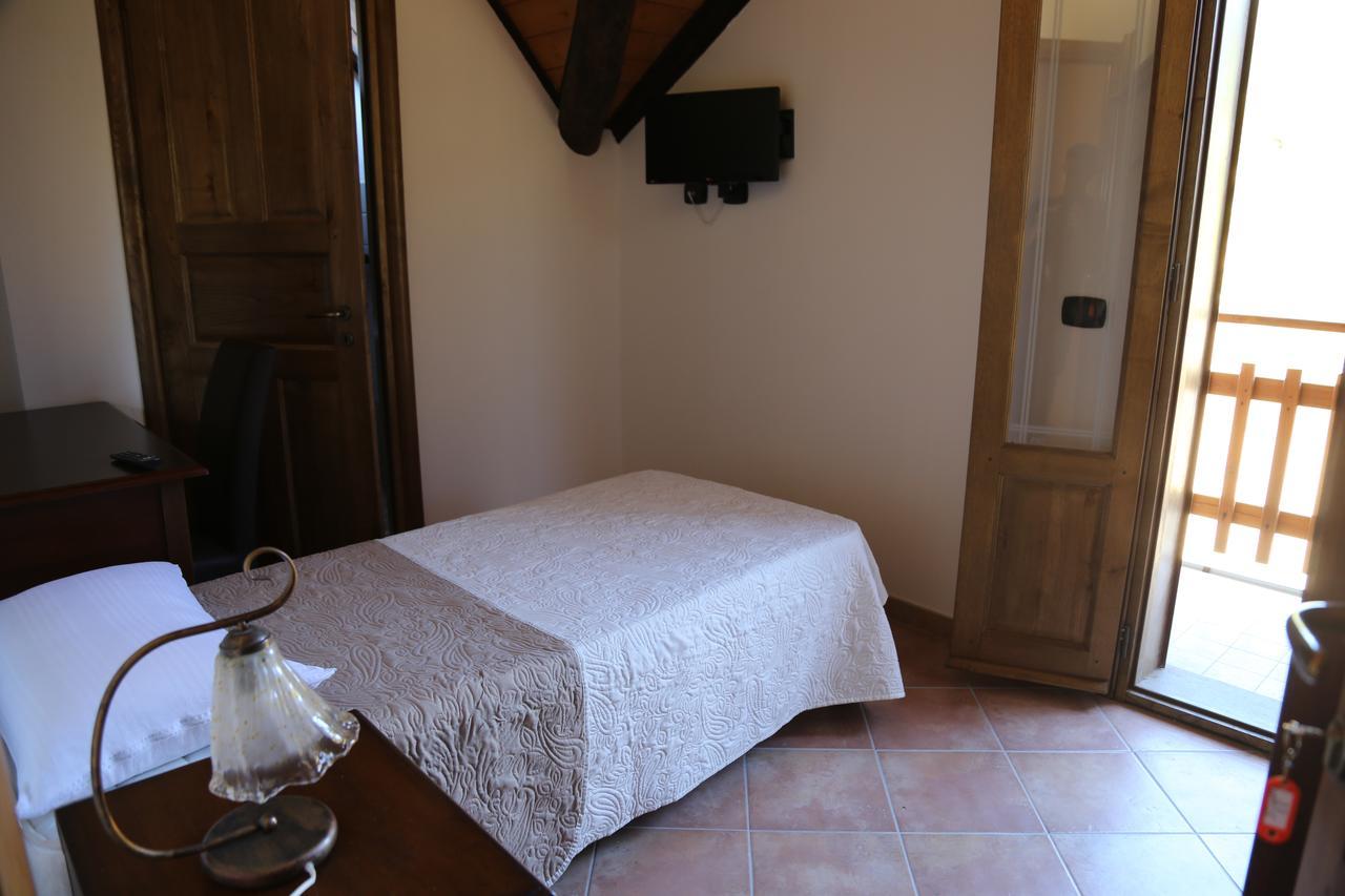 Sant'Angelo  Agriturismo Pirara מראה חיצוני תמונה