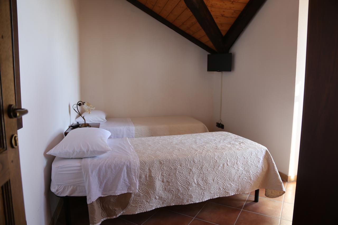 Sant'Angelo  Agriturismo Pirara מראה חיצוני תמונה